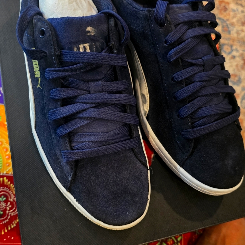 Puma Shoes Womens 8.5 Vikky Comfort Low Sneakers  Blue Suede Lace Up